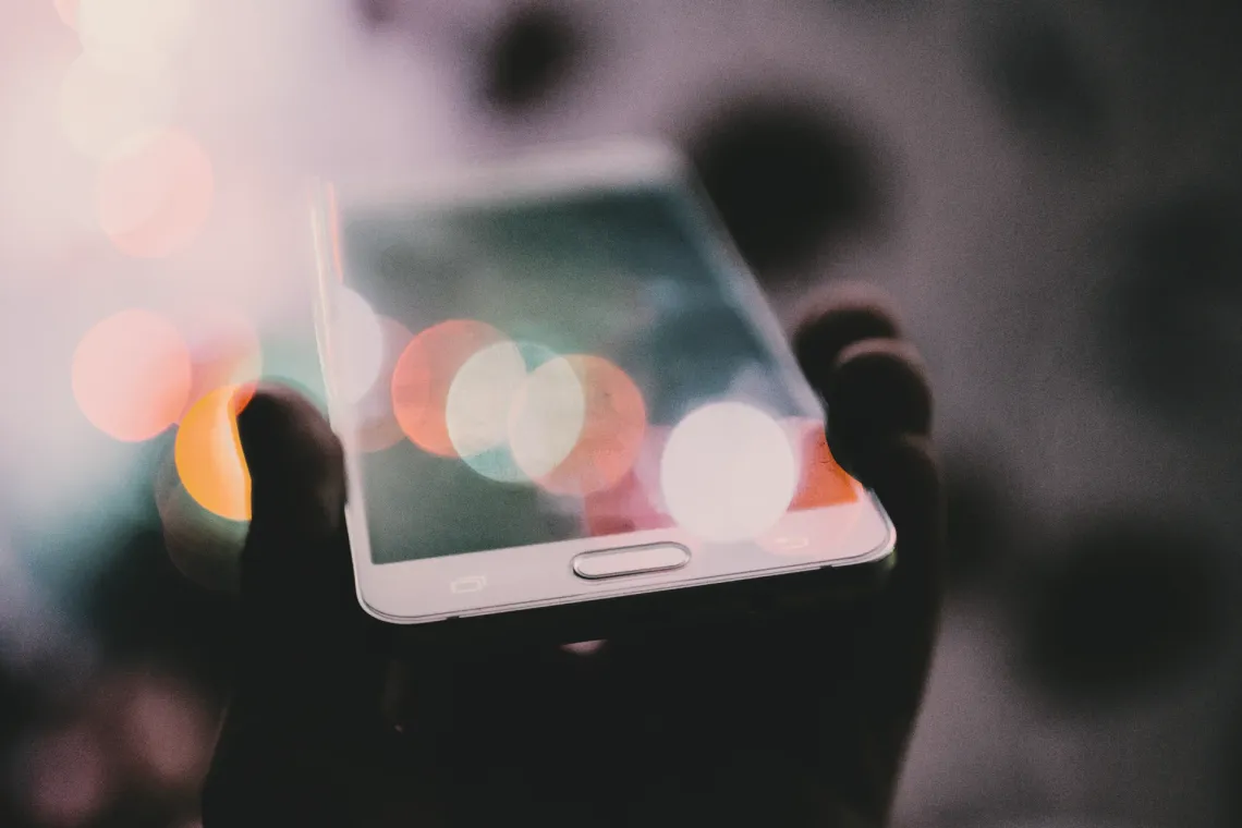 Scroll, Sip, Forget — Repeat. Attention Is Being Interrupted